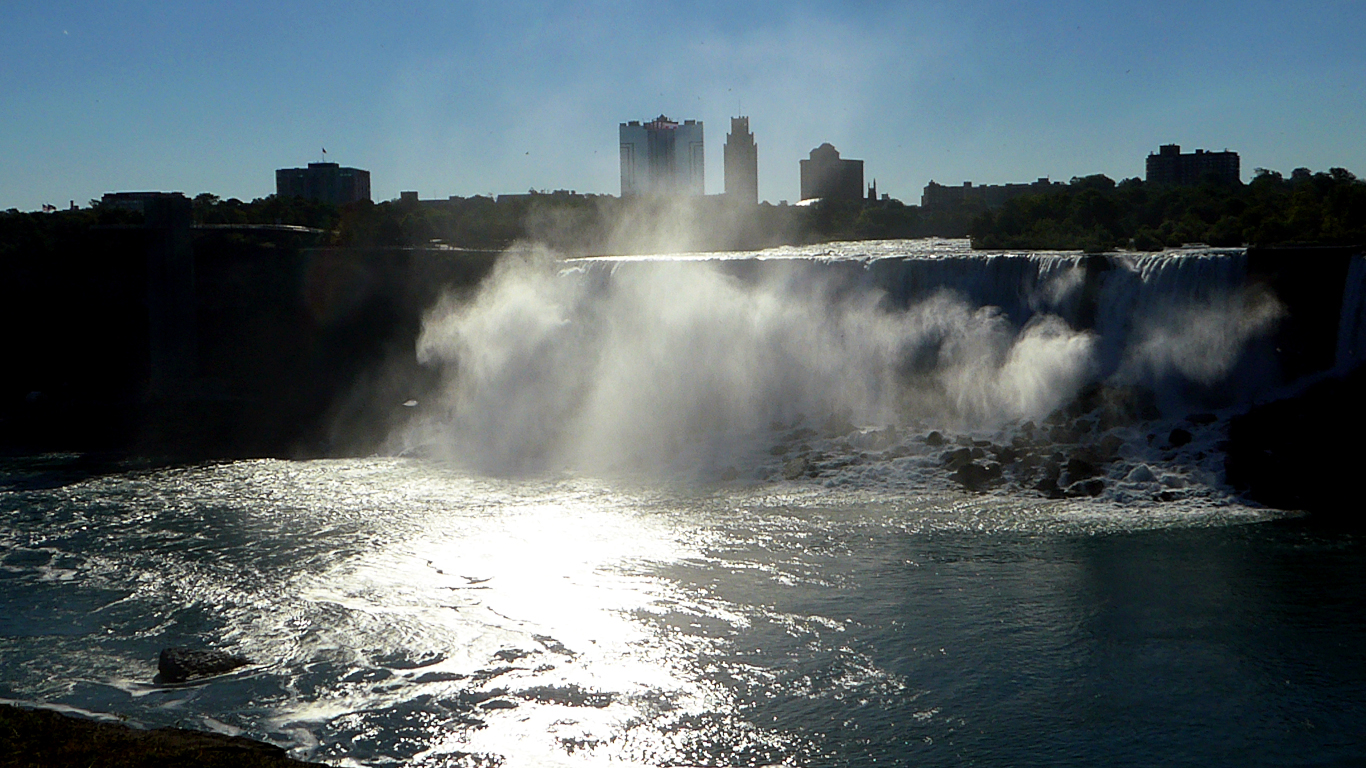 p1050785e.jpg (large)